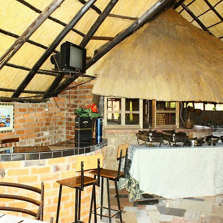 Entabeni Lodge Bulawayo Buitenkant foto