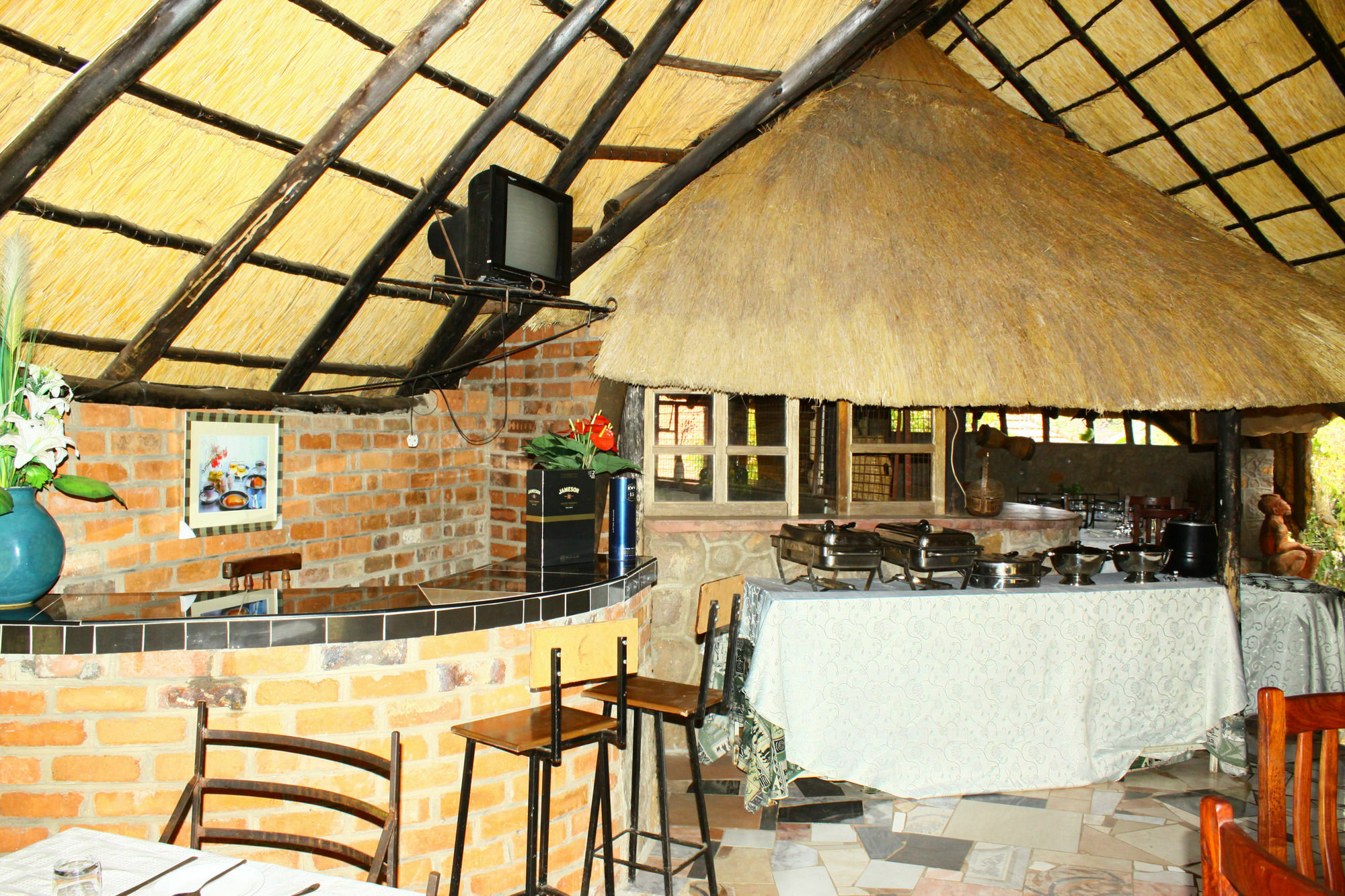 Entabeni Lodge Bulawayo Buitenkant foto